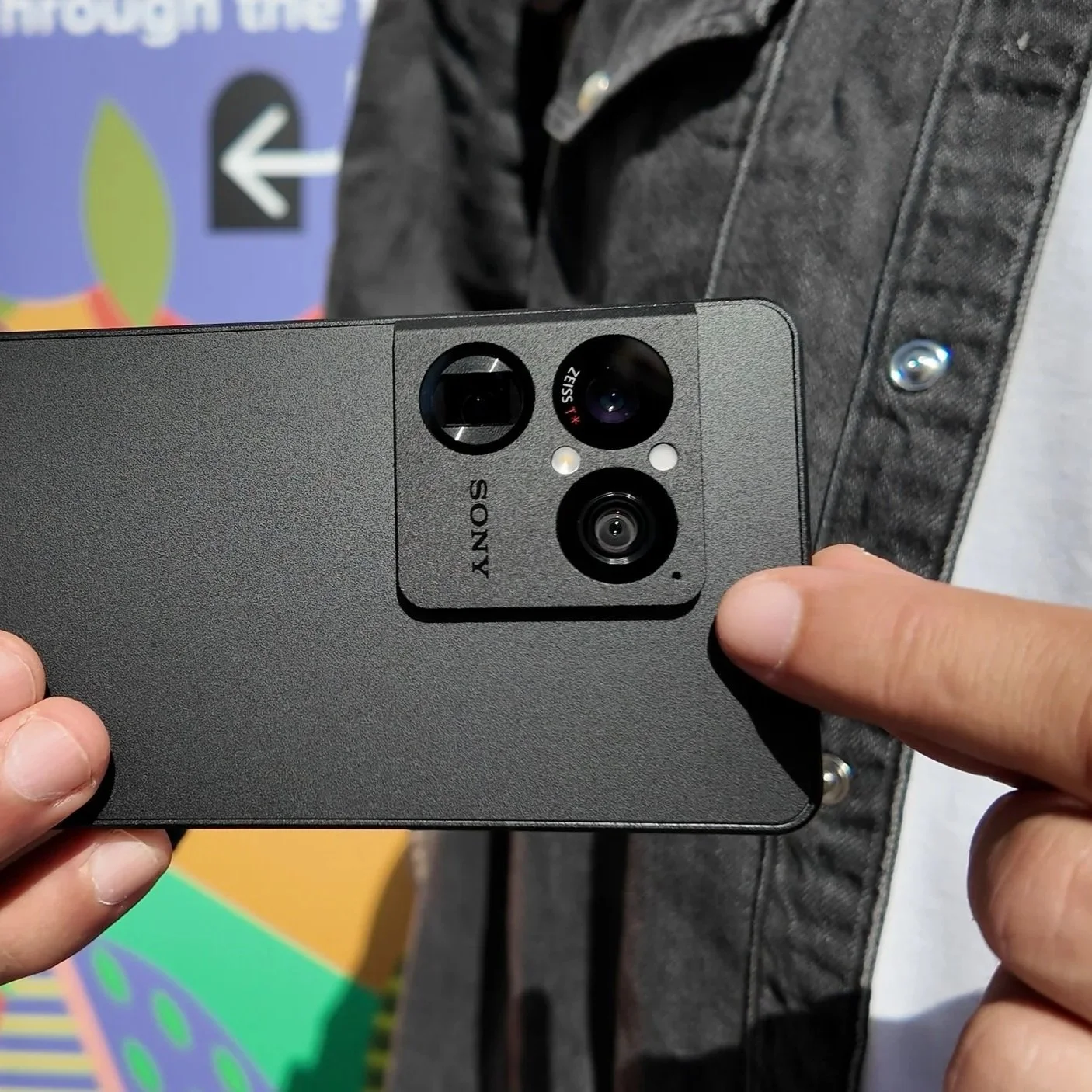 Sony Xperia 1 VIII FINALLY Better Than the iPhone? ( 10-Days Later Review)