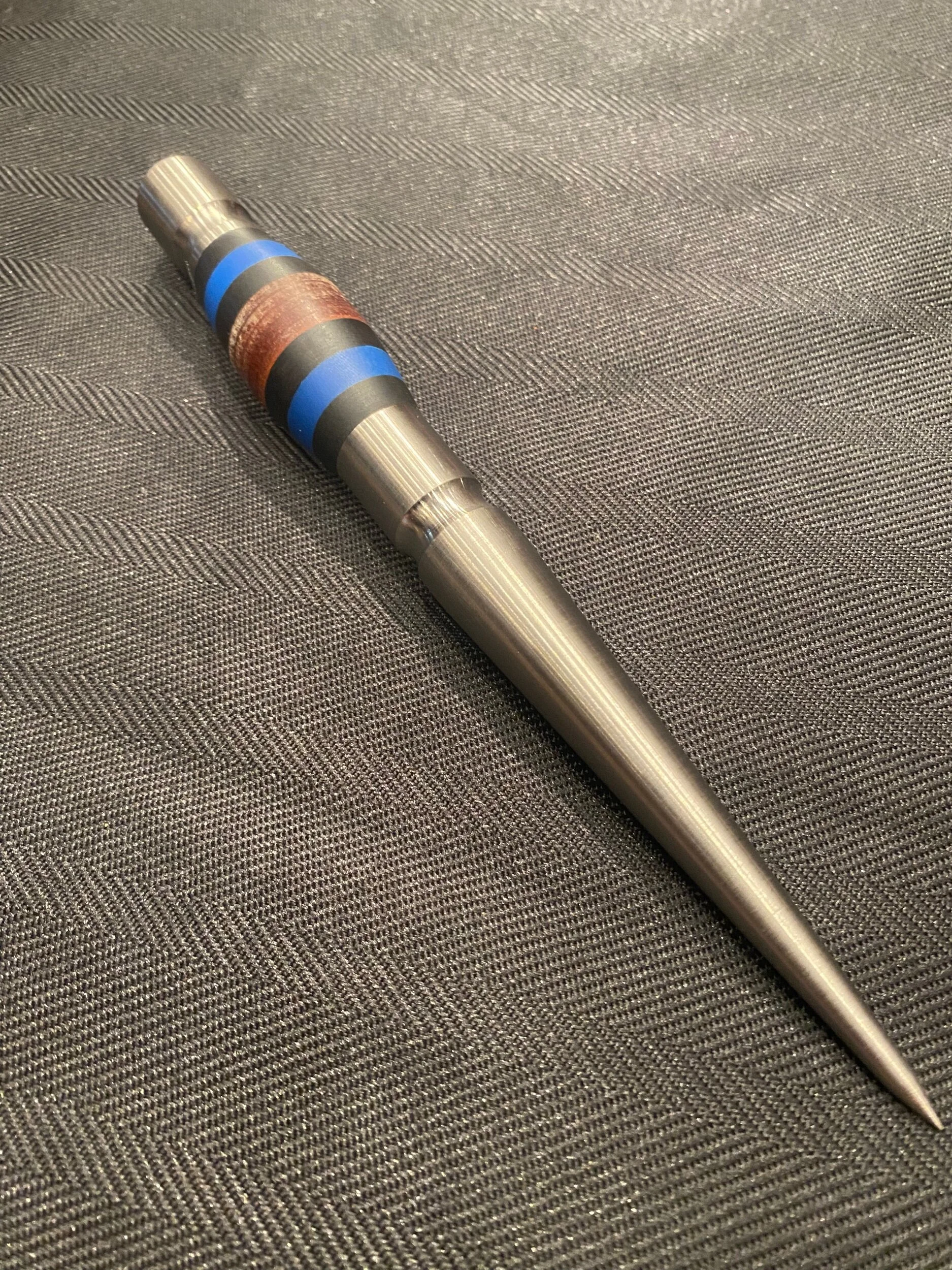 DABFC3C1-065C-44F7-A475-BCE02F4E7D38