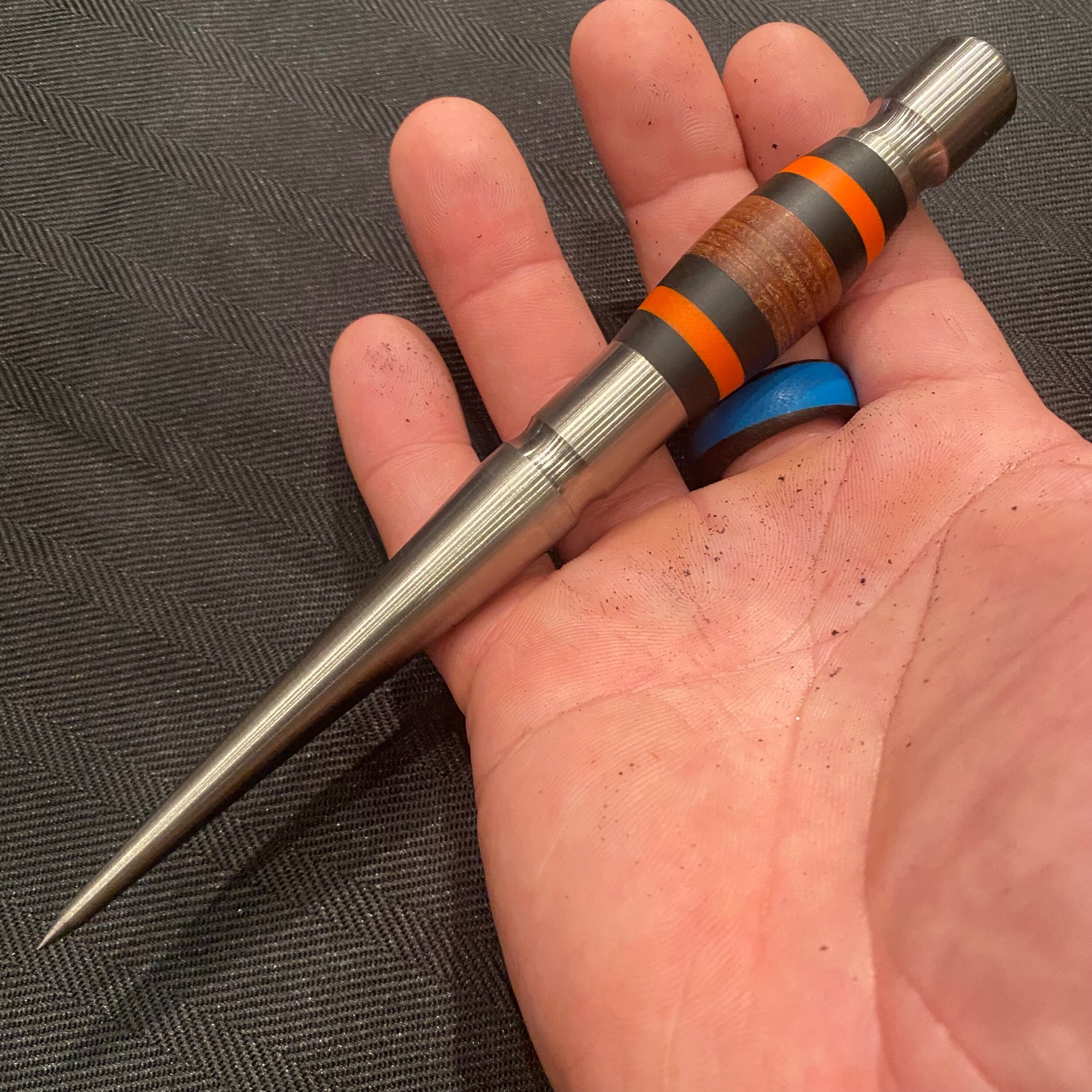 37BE9F67-BE2E-4D30-A8D3-203C0FDFA6E6