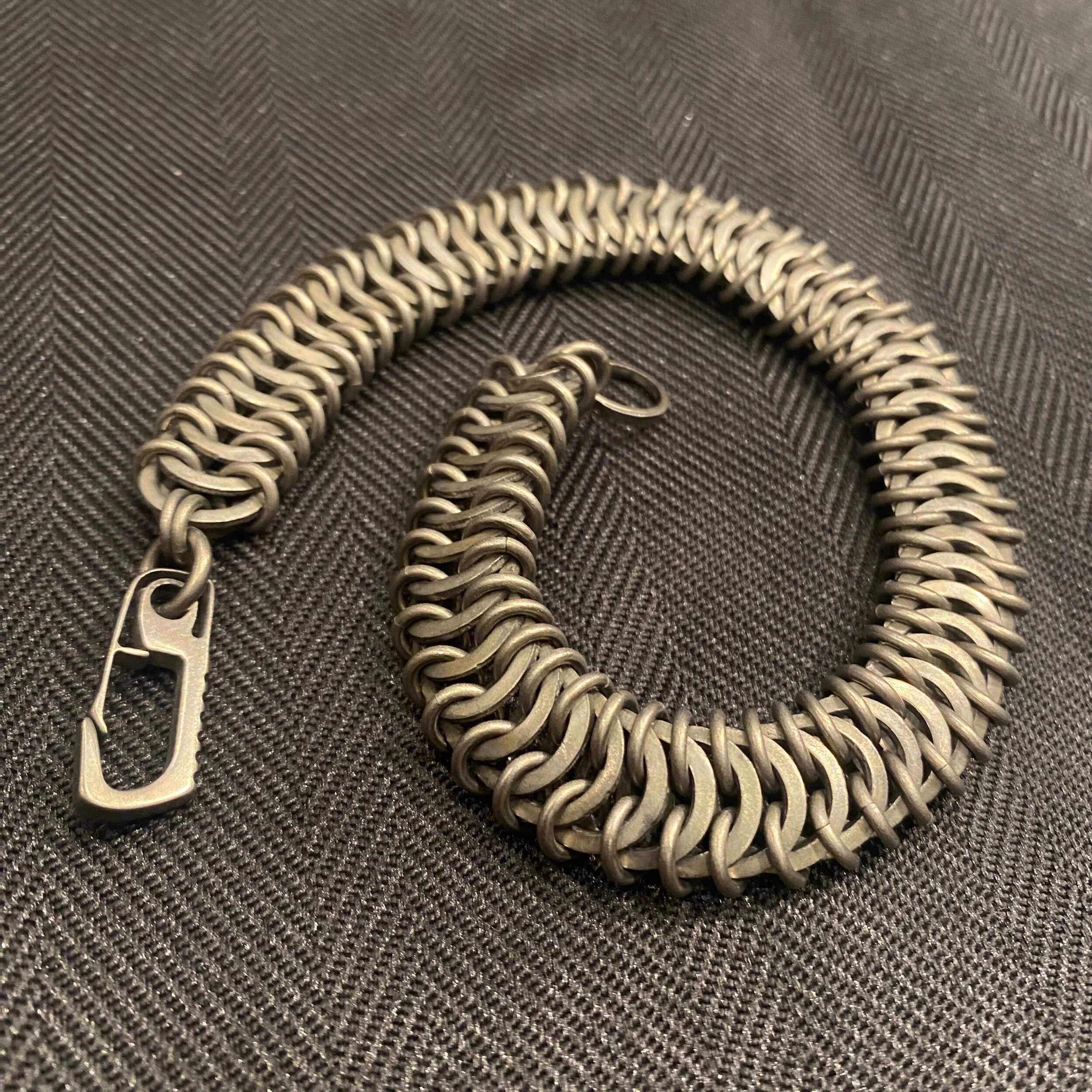 17EB8849-9AB2-4AE2-8933-A37B4C4335D7