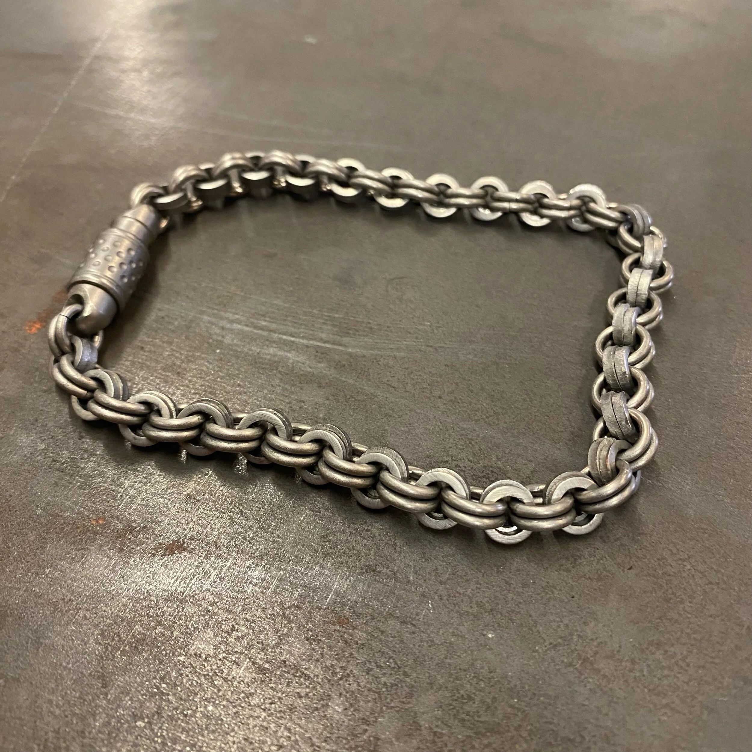 D614AC0B-C325-464D-934F-7A676D88D661