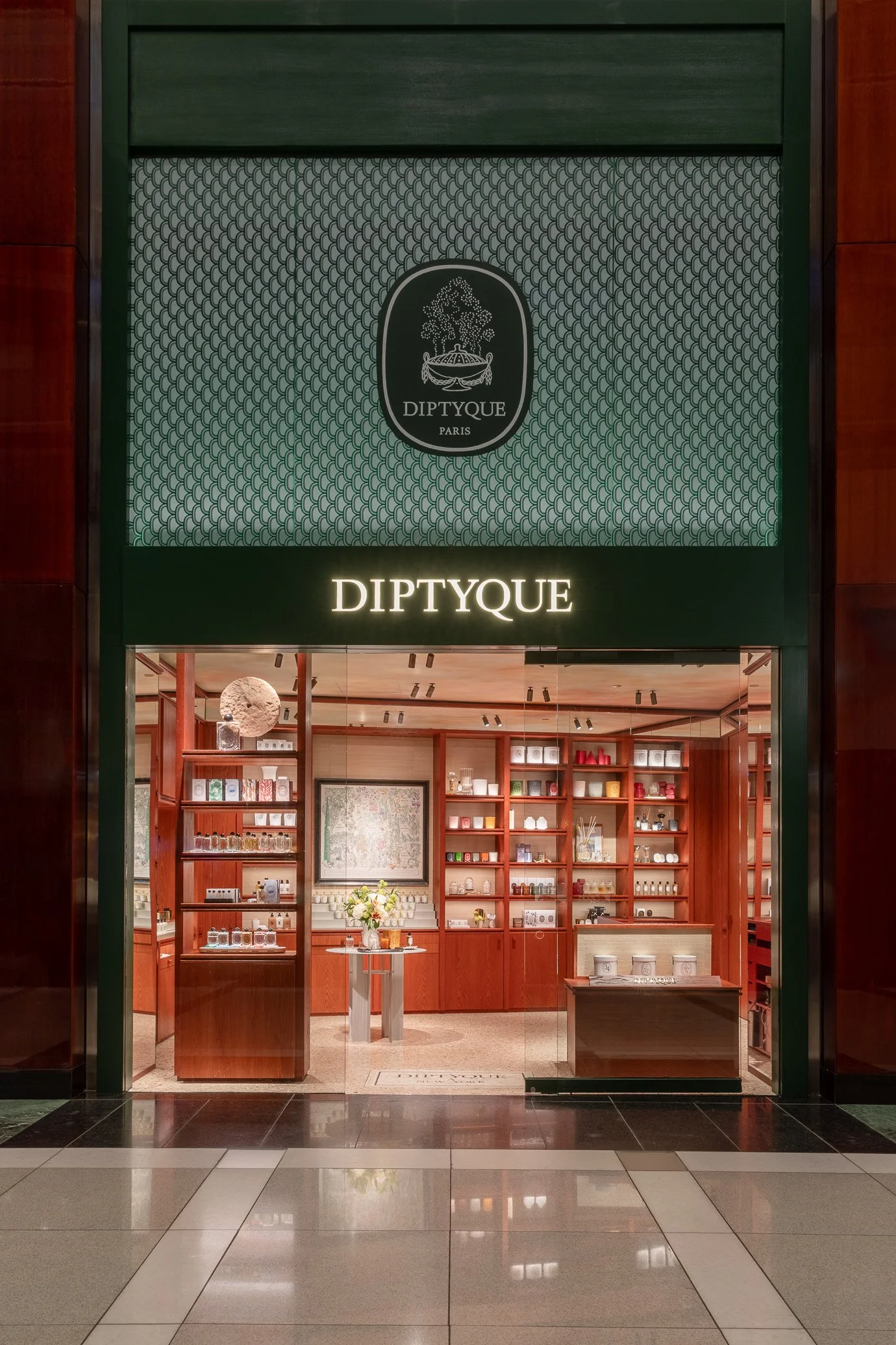 Diptyque-1.jpg