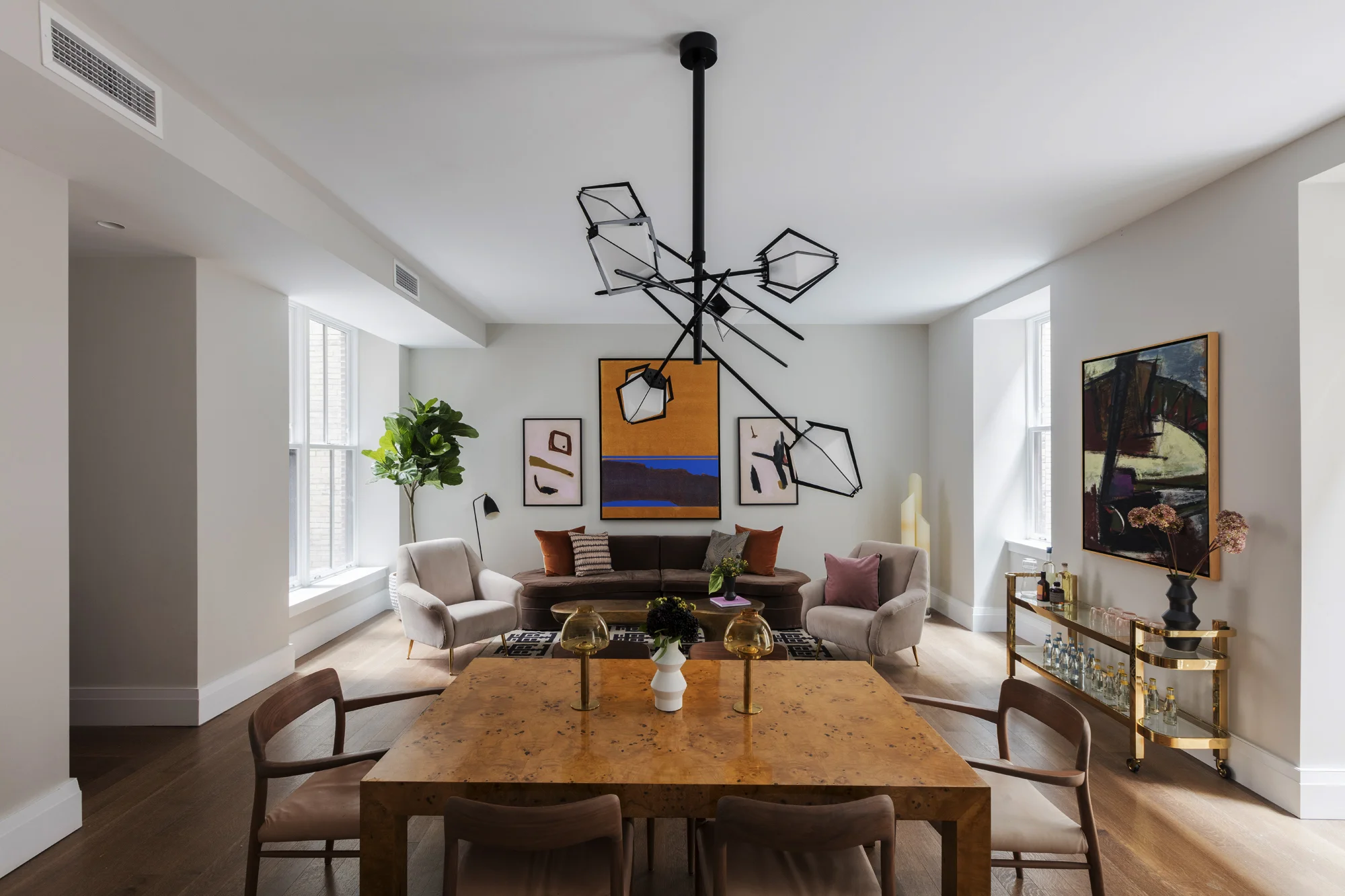 INTERIOR 15_MOODY.jpg