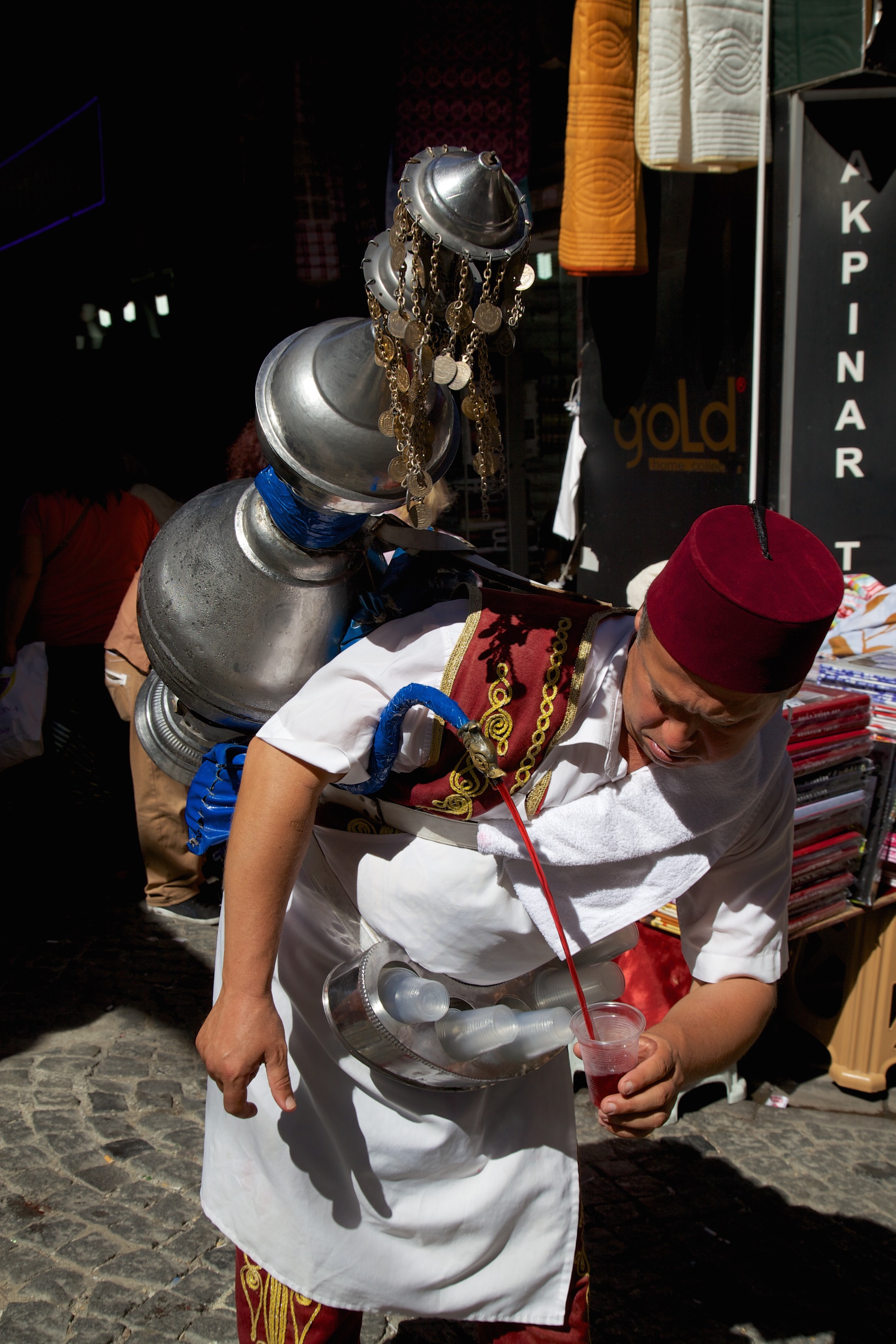 A professional with a strong back and pouring skills. Istanbul, Turkey. 