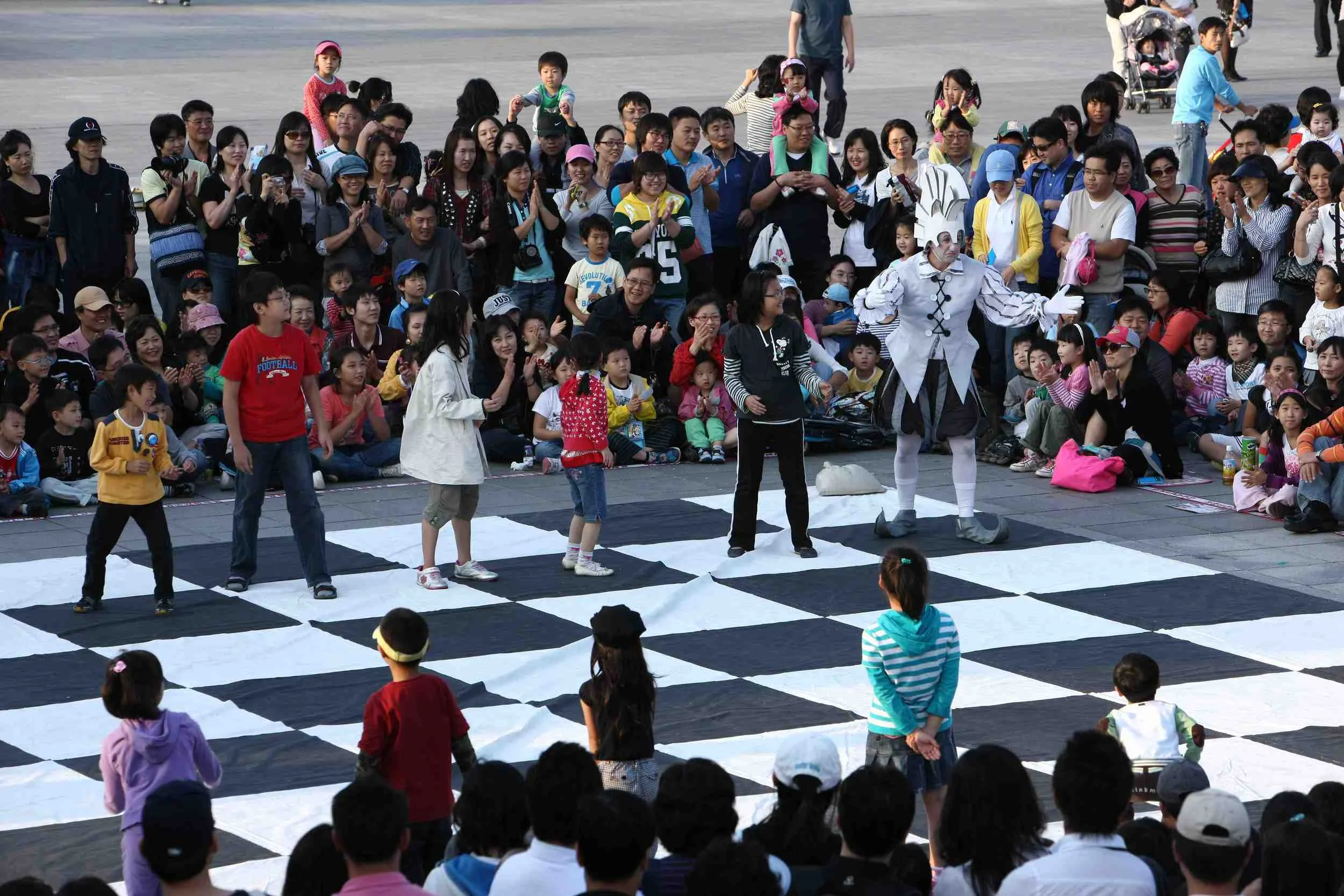 The Curious Game Goyang 2e.jpg