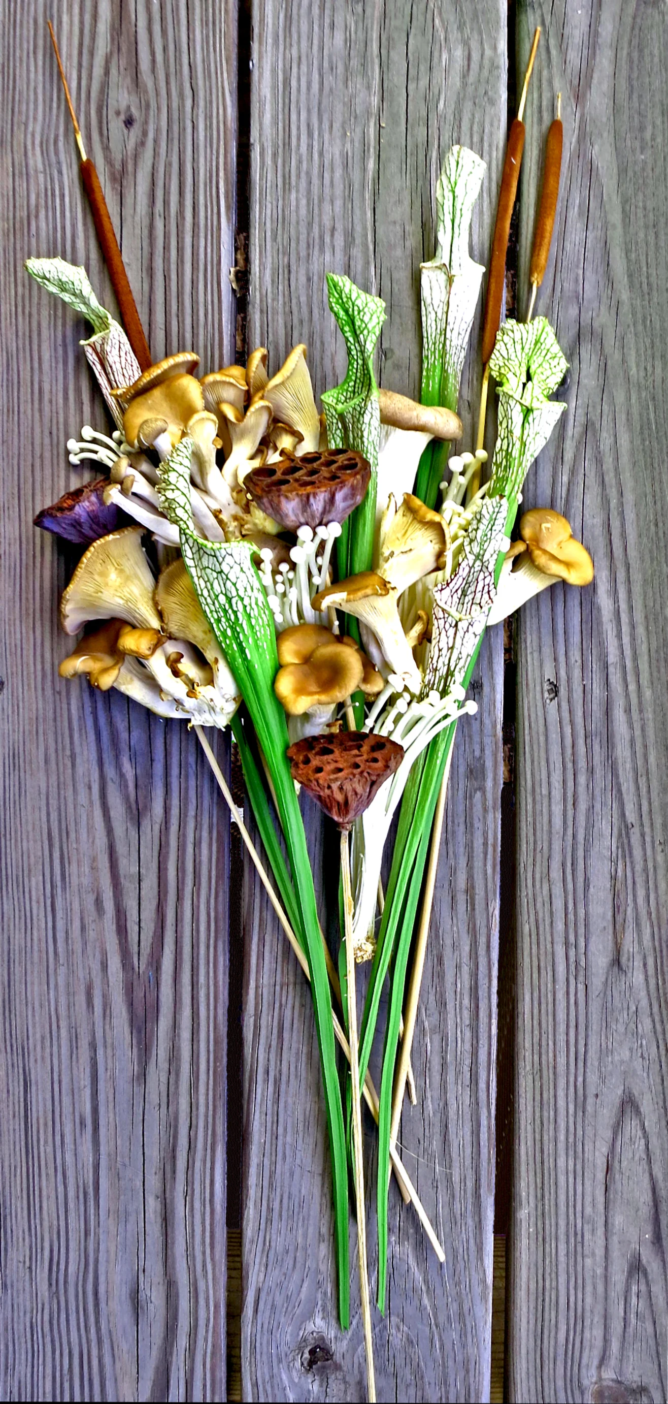 FUNGI BOUQUET 6