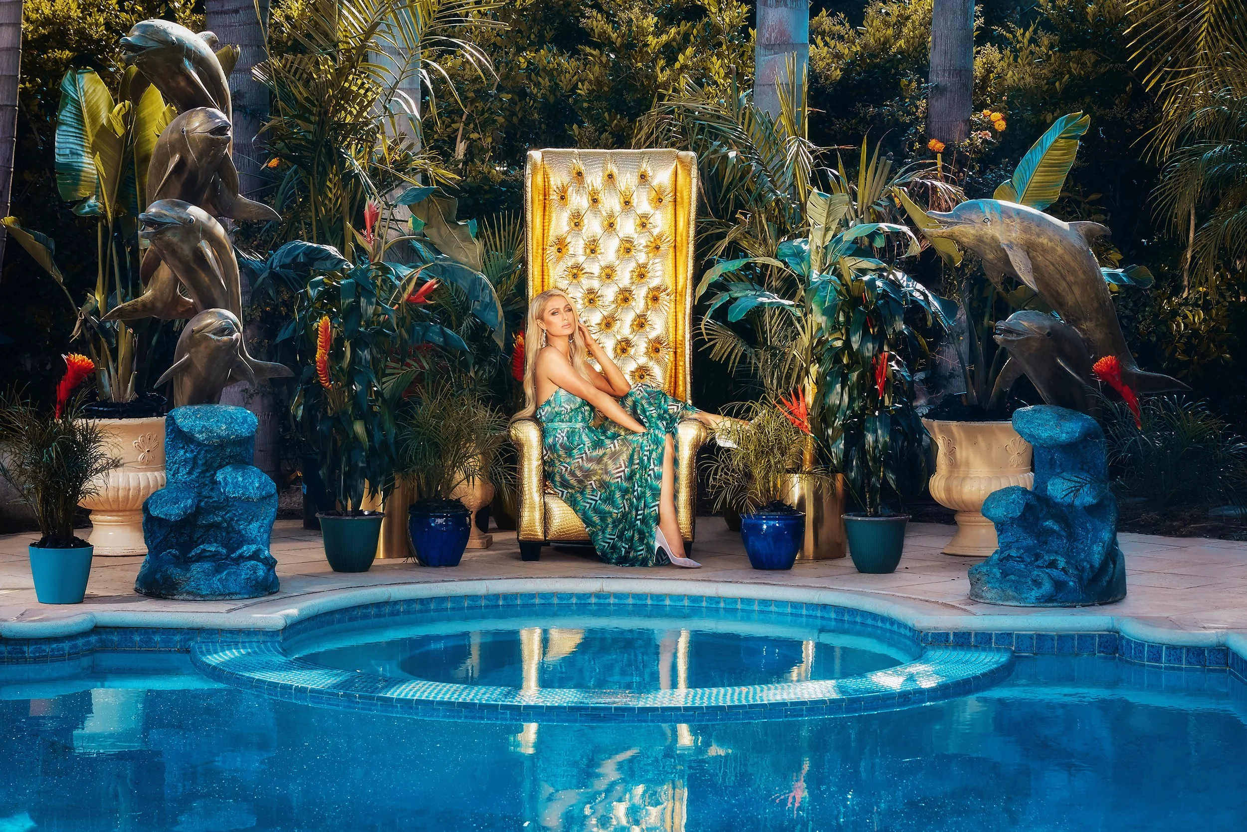 3_ParisHilton.jpg
