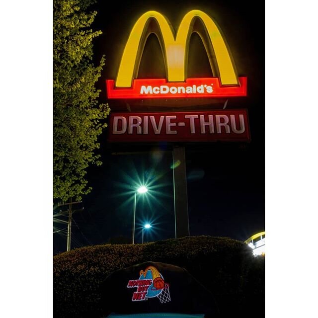 McDonalds 1993 Nothing But Net Snapback

#mcdonalds #nothingbutnet #vintage #visuals #vsco #fujifilm #fuji #explore #peoplescreatives #hatsofinstagram #throughthelens #adventureteam #exploretocreate #artofvisuals #streetdreamsmag #expofilm #visualsof