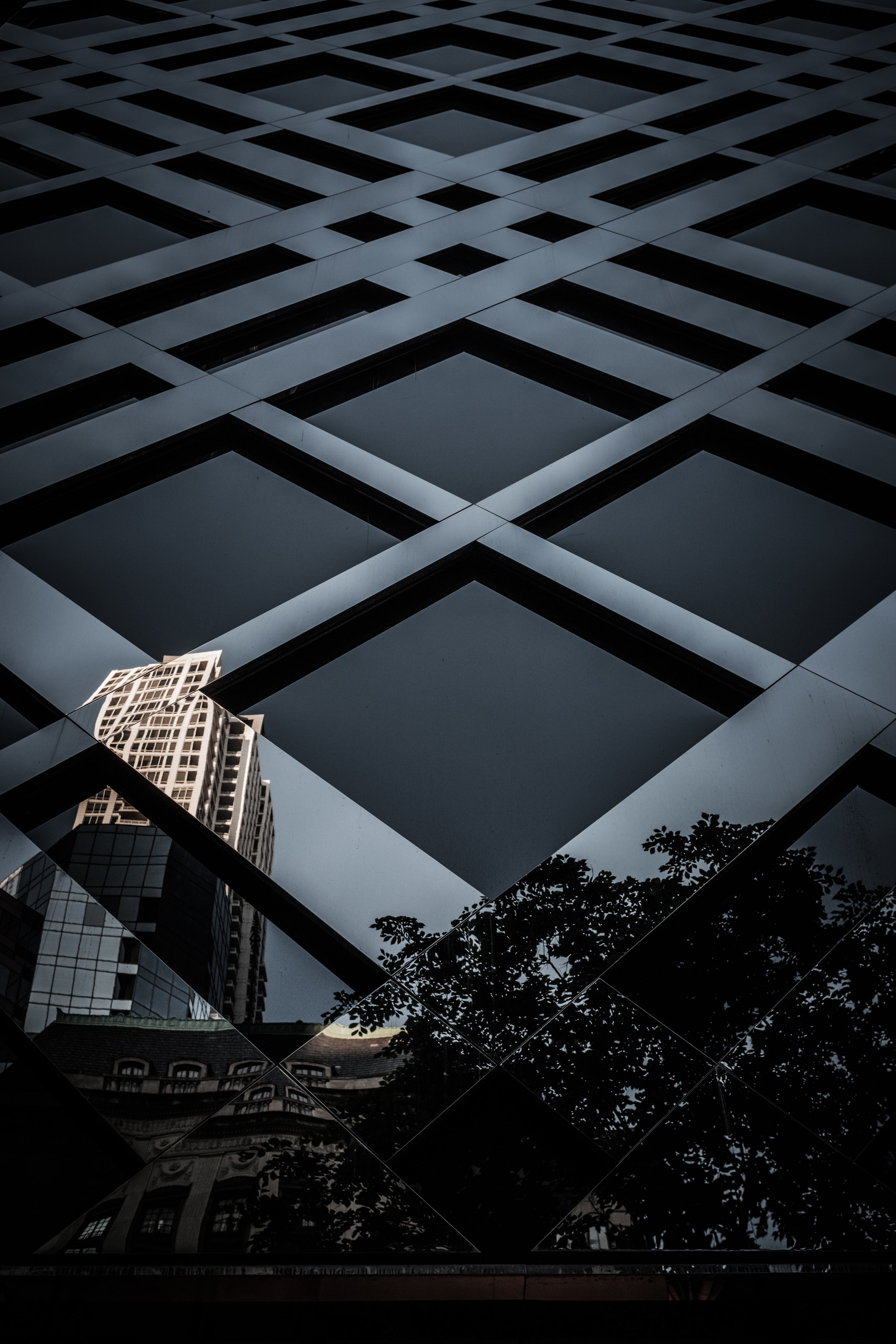 MICHIGAN AVE