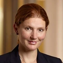 Kathleen Houssels CFA Position: Global CIO & Head of Research Kathleen is the Global CIO & Head of Research for Rosenberg Equities, a role she has held since 2017 Kathleen joined Rosenberg Equities in 1999 and has held a number of positions within the firm including Portfolio Manager, Head of Investment Modelling and Deputy Chief Investment Officer for the Americas and most recently, Head of Research and Investment. Kathleen obtained her Bachelor’s degree from Harvard University in 1999 and earned her MBA from Duke University in 2006. She has earned an Investment Management Certificate and is a CFA charterholder.