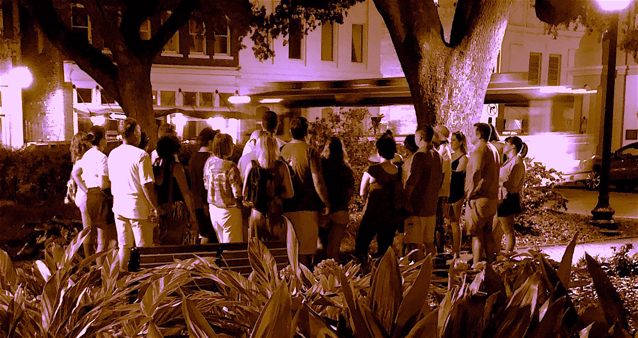Crowd.jpg