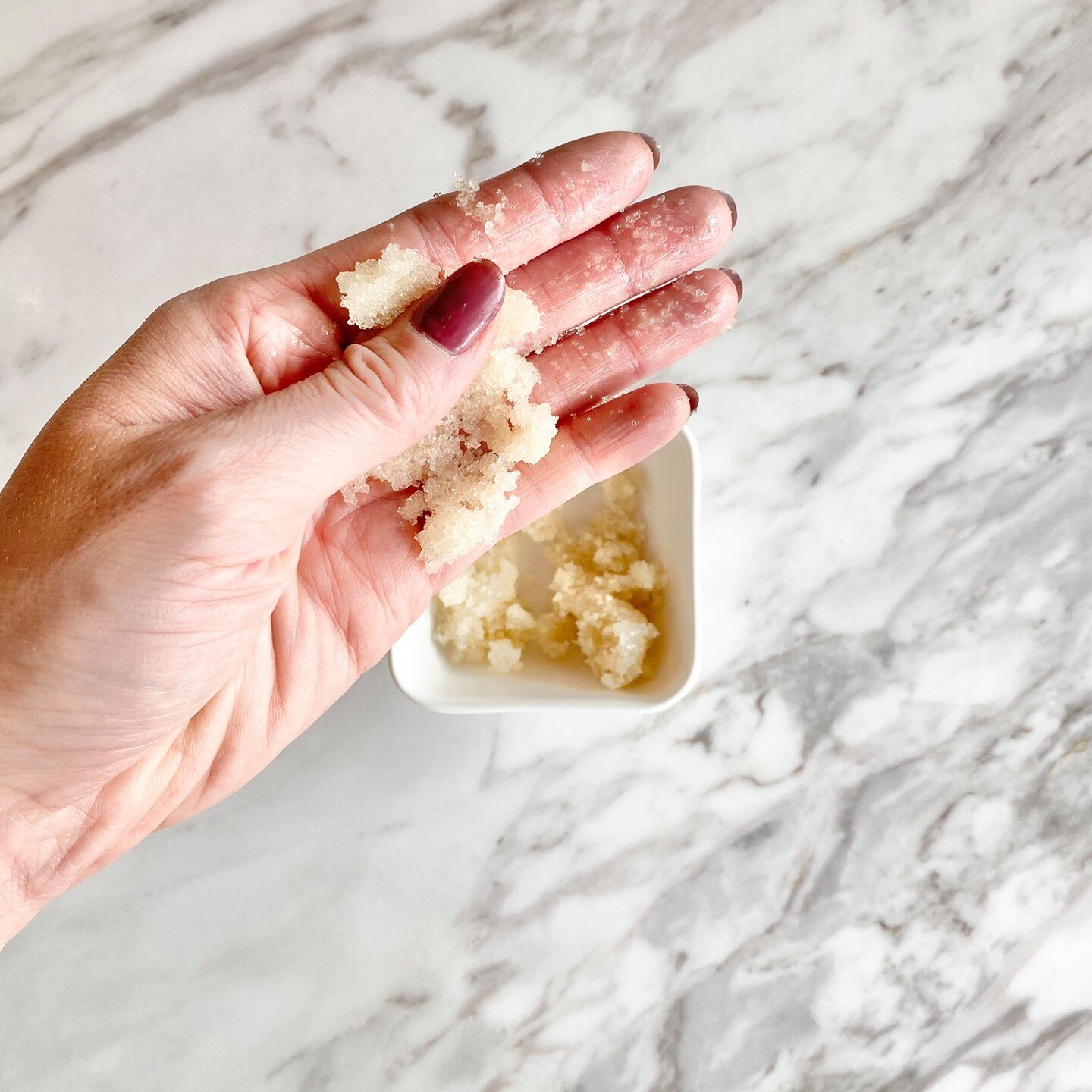 Meet the WB House-Made Sugar Scrub:

&bull; Organic Cane Sugar
&bull; Organic Coconut Oil
&bull; Lavender Essential Oil
&bull; Bergamot Essential Oil

Simple yet lovely. 🥥