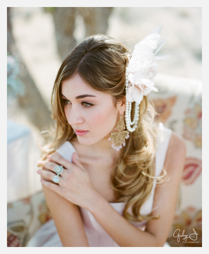 las vegas desert inspired bridal shoot rustic shabby chic