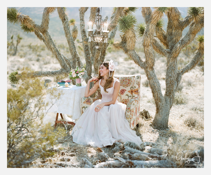 las vegas desert inspired bridal shoot rustic shabby chic