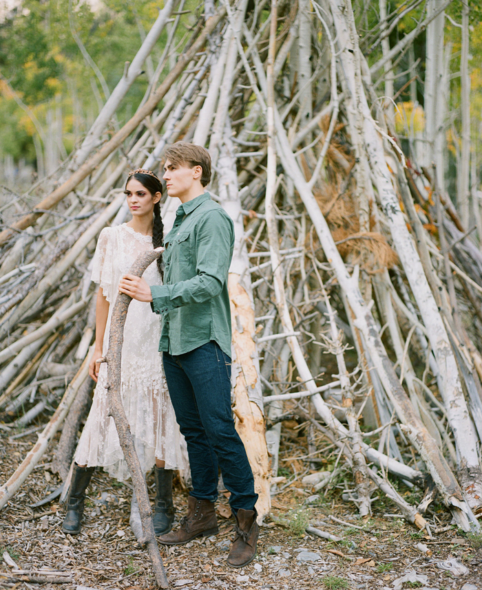 gaby j photography woodland couples session 16