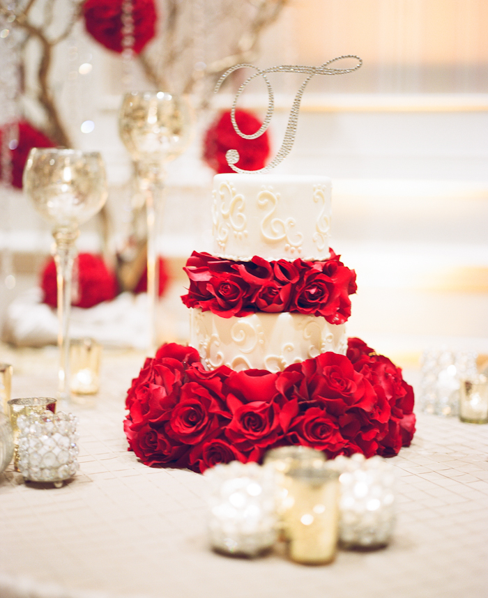 red roses inspired wedding_24
