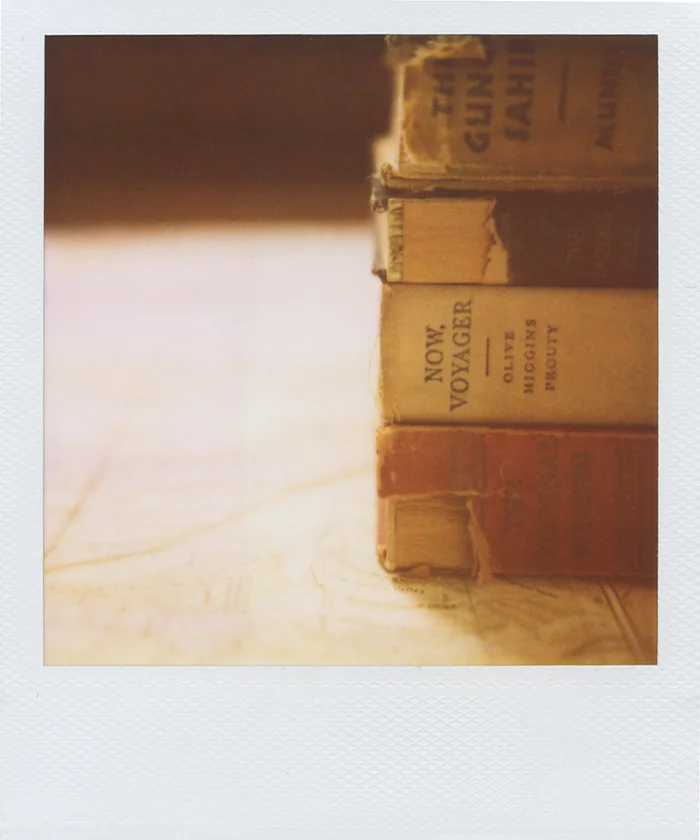 gaby j photography vintage books polaroid 05