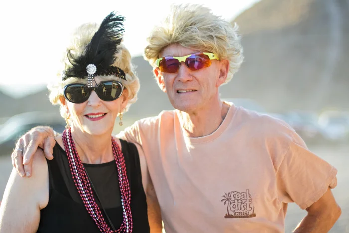 las vegas simple desert outdoor wedding photographer alternative