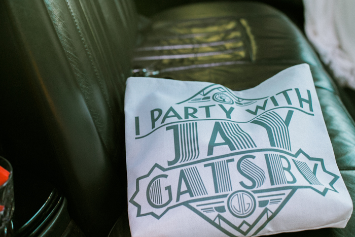 great gatsby themed speakeasy las vegas wedding 31