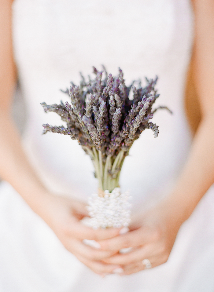 lavender wedding bouquet