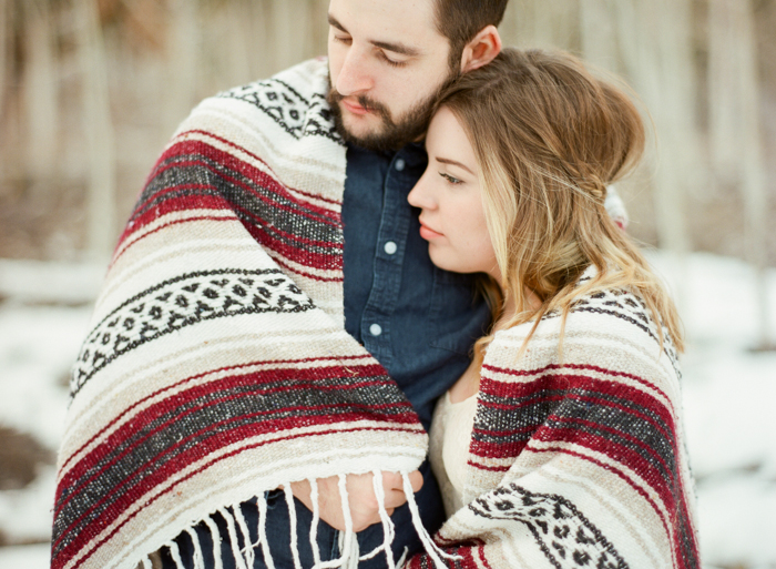 mexican blanket woodsy engagement ideas