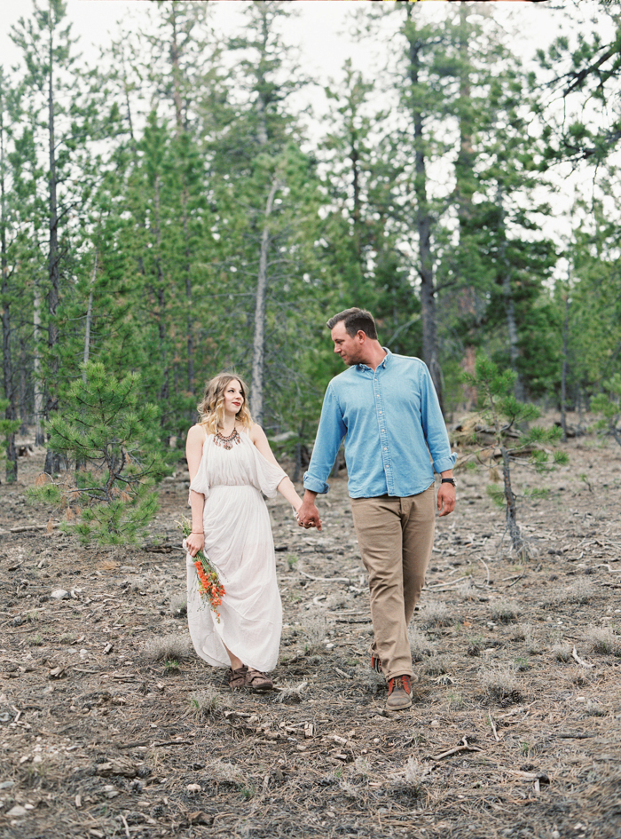 outdoors las vegas forest engagement photo 008