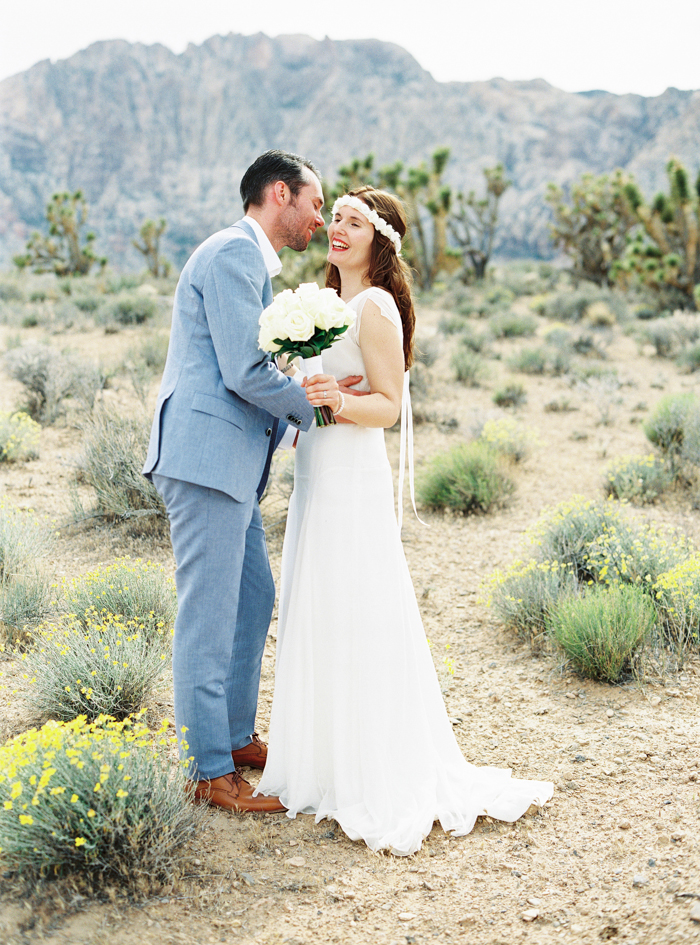 las vegas desert wildflower wedding photographer