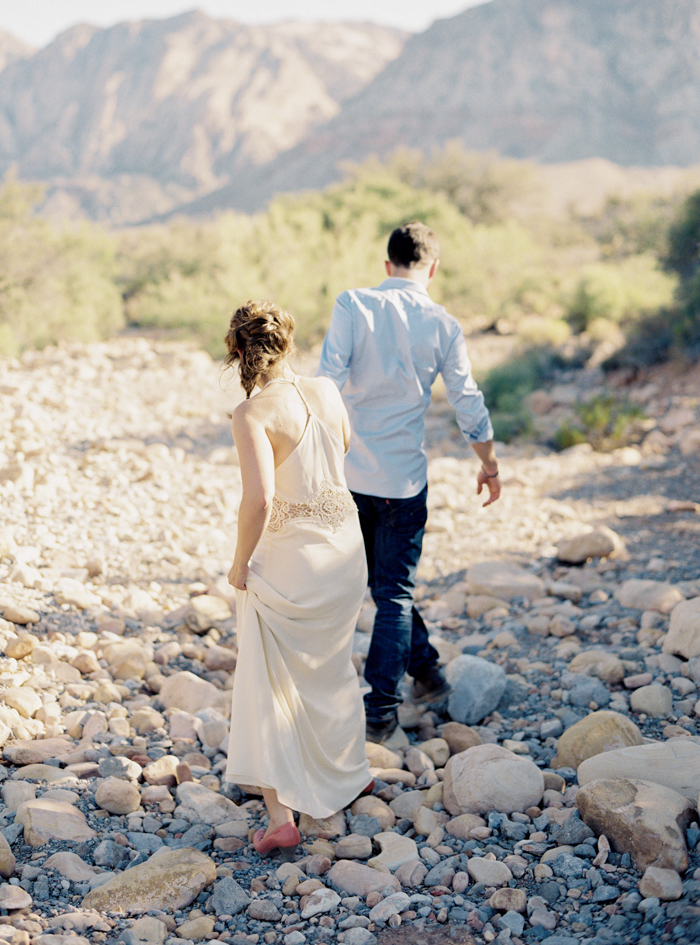 las vegas nature desert engagement photo 13