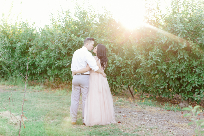 las vegas gilcrease orchard engagement photo 14