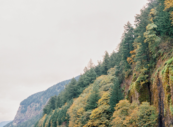 multnomah falls oregon gaby j photo 3