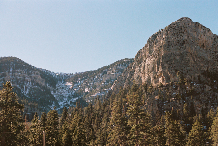 mary jane falls trail family session photo 1