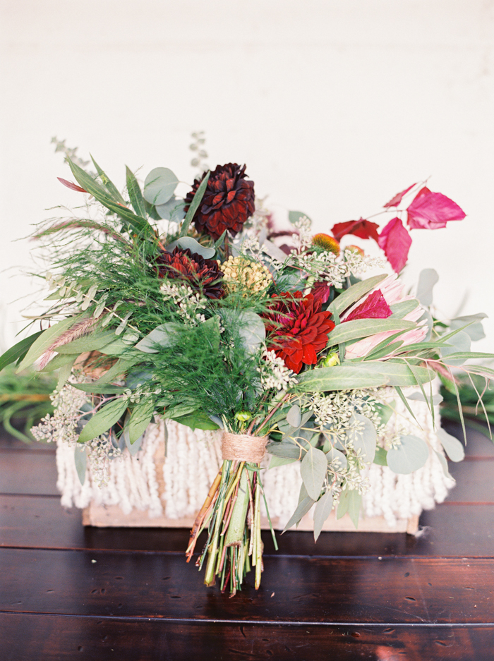 las vegas wedding boho wild flowers bouquet