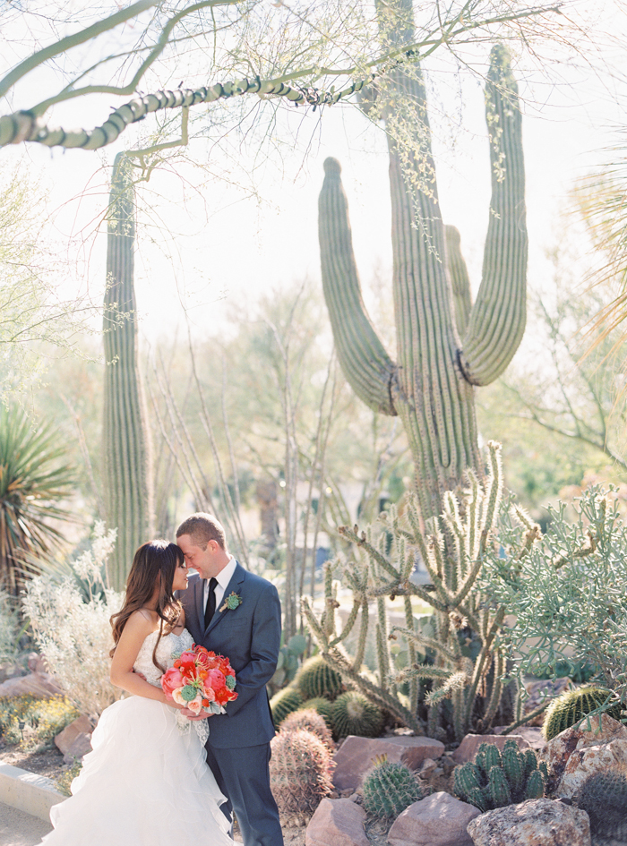 romantic desert arboretum vegas wedding photo 1