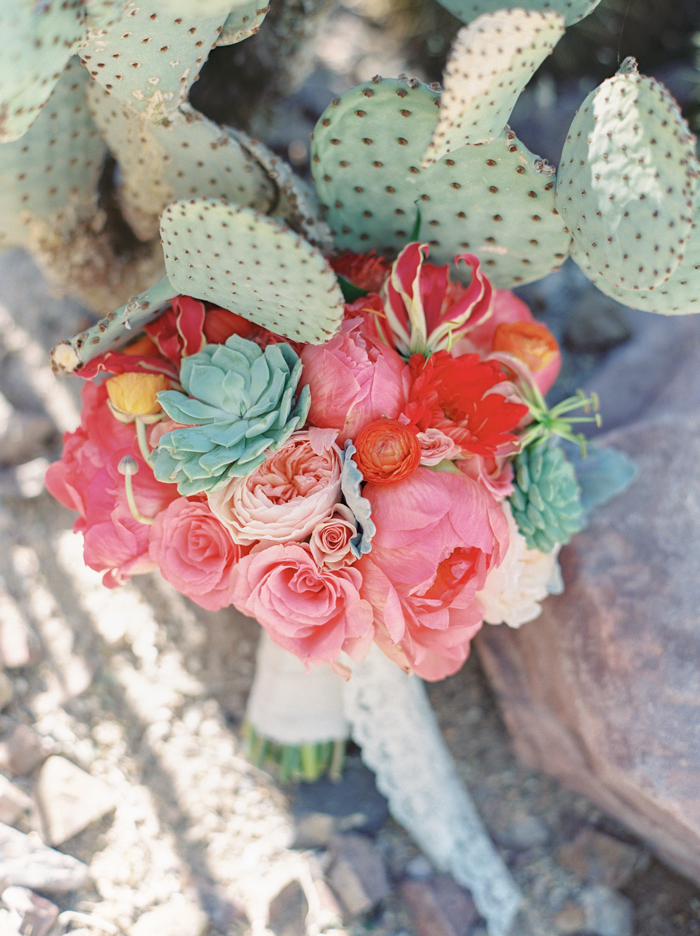 desert inspired wedding bouquet by Layers of Lovely