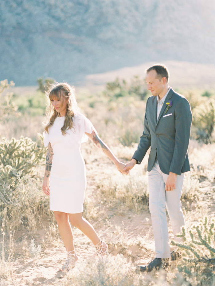 nevada desert elopement photo 19.jpg