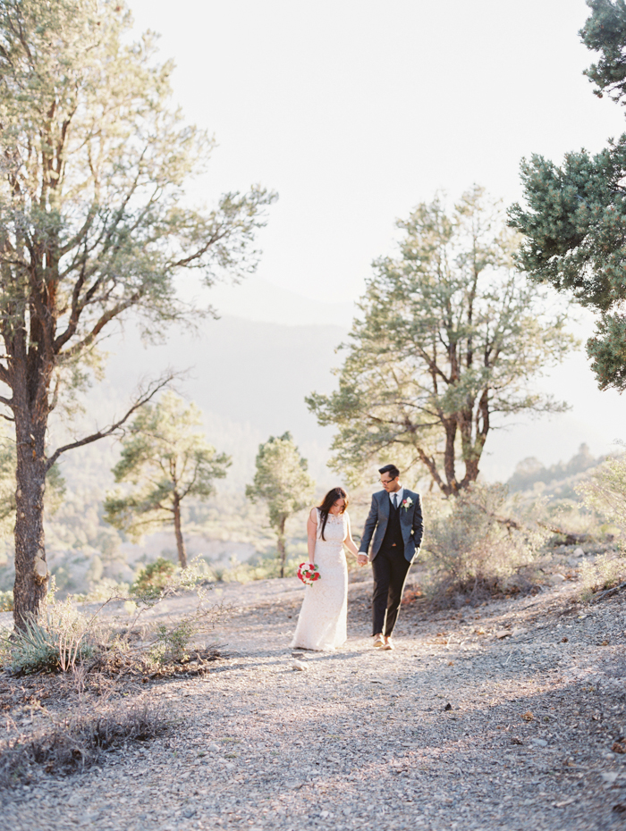 intimate mountainside wedding in las vegas 4.jpg