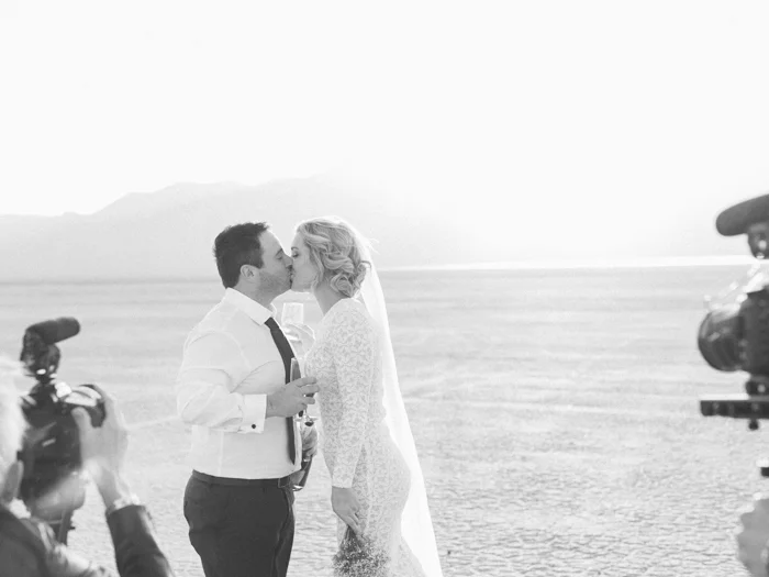las vegas outdoors elopement photo 25.jpg