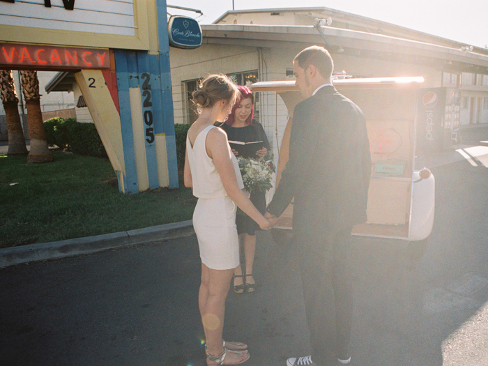 downtown vegas flora pop elopement