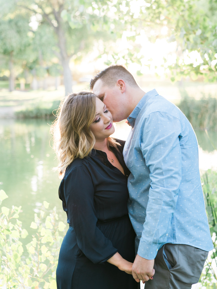 las vegas floyd lamb park engagement photo 2.jpg