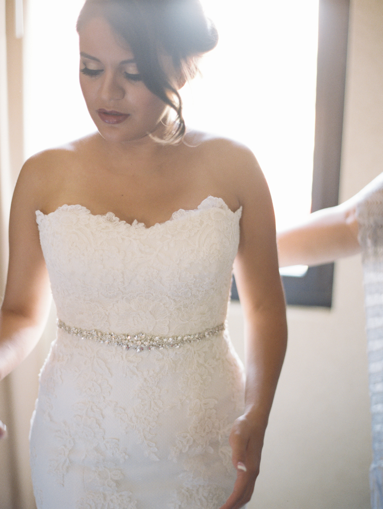 romantic henderson convention center wedding | gaby j photography | las vegas wedding photographer | javier garcia wedding planner