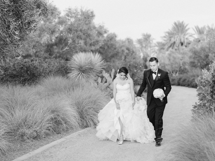 romantic henderson convention center wedding | gaby j photography | las vegas wedding photographer | javier garcia wedding planner