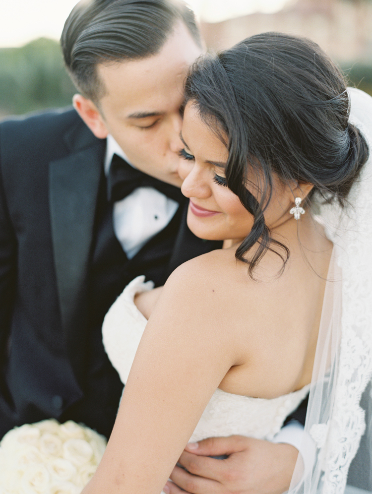 romantic henderson convention center wedding | gaby j photography | las vegas wedding photographer | javier garcia wedding planner