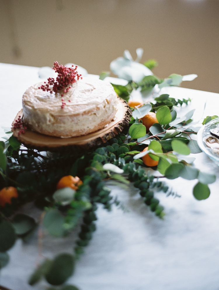 herb de provence cake with dried pink peppercorn | intimate birthday dinner | gaby j photography