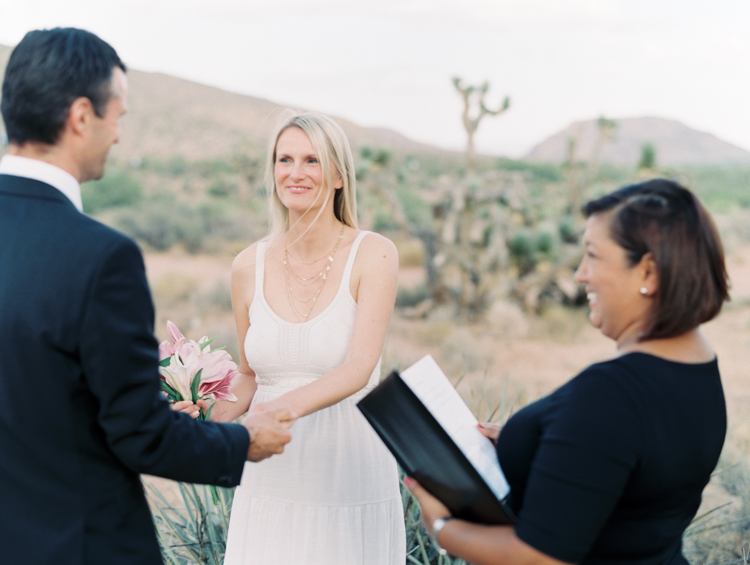 nevada state park wedding | las vegas elopement photographer | spring mountain ranch wedding | gaby j photography | peachy keen unions