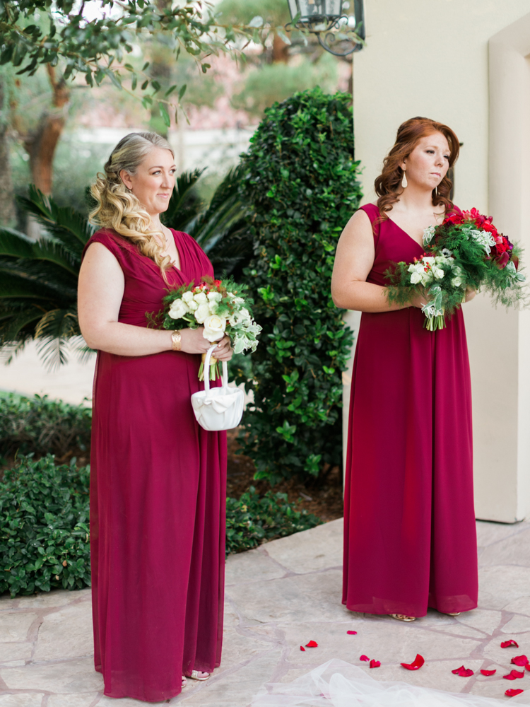 classic JW Mariott Las Vegas Wedding | las vegas wedding photographer | gaby j photography | wine colored bridesmaids dresses