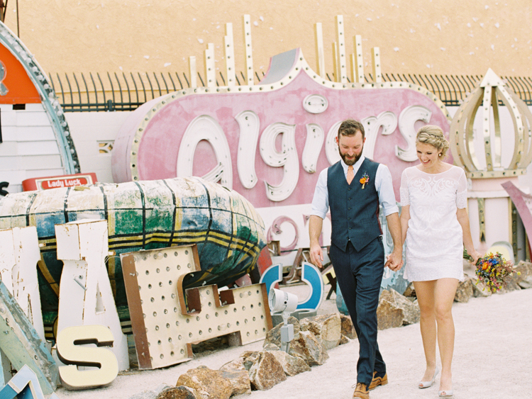 vintage las vegas signs wedding | gaby j photography | las vegas wedding photographer | flora pop flowers | grace loves lace phoenix wedding dress