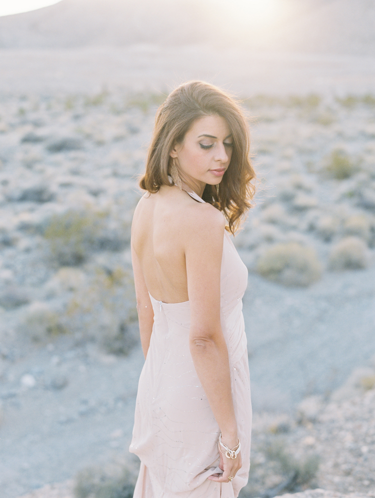 las vegas anniversary | desert anniversary | fine art photographer | pantone rose quartz and serenity | gaby j photography