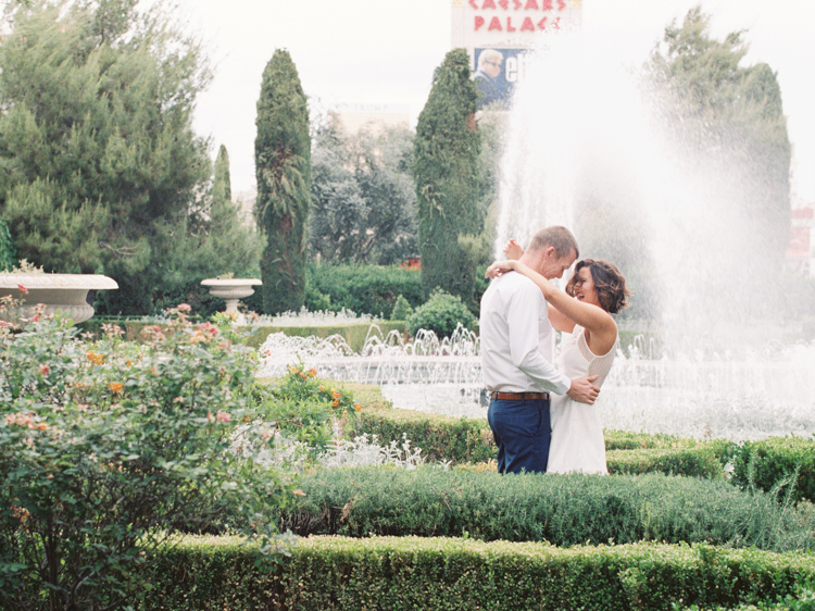 secret las vegas city elopement | gaby j photography | las vegas elopement photographer