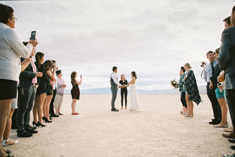 desert dust storm wedding | las vegas elopement photographer | gaby j photography | flora pop elopement