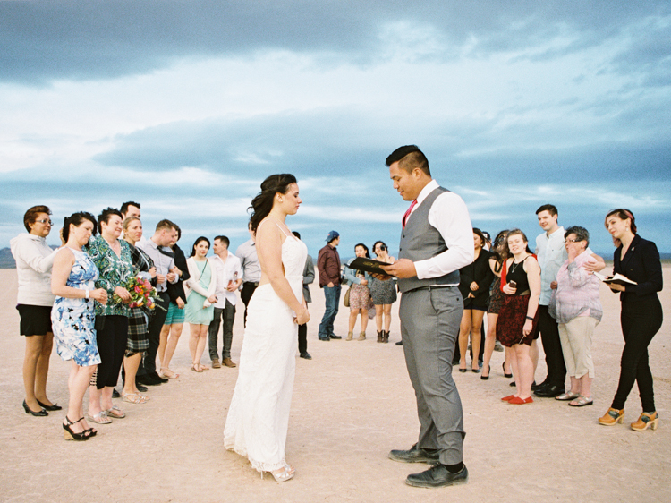 desert dust storm wedding | las vegas elopement photographer | gaby j photography | flora pop elopement